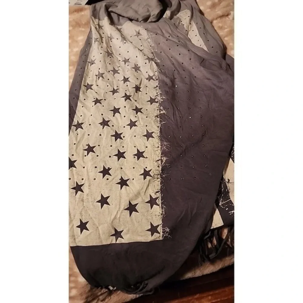 Voice of California NEW $59 Small Stars And‎ Stripes Gray Boho Vest